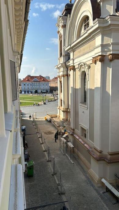 Cozy & Charming Apt. Downtown Apartment Timisoara Exterior photo